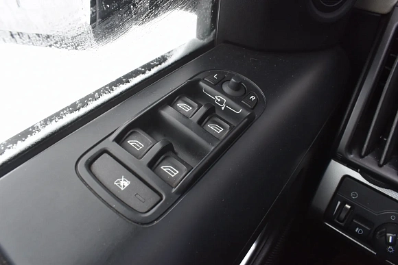 Купить Ленд Ровер  Фрилендер 2010г.