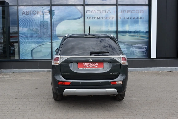 Купить Митсубиси Оутлендер 2014г.