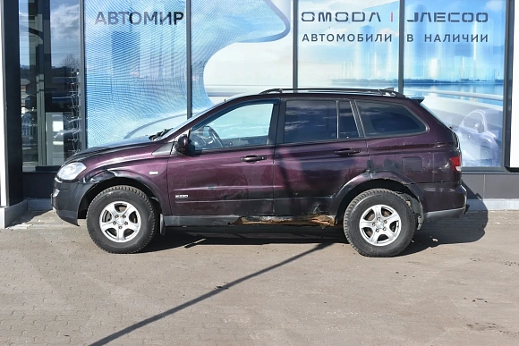 Купить СсанджЁнг Кйрон 2010г.