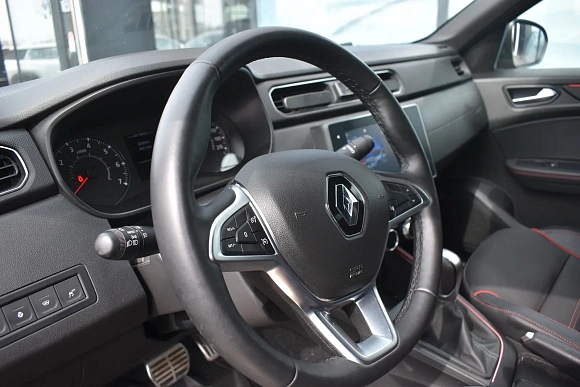 Купить Рено Аркана 2021г.