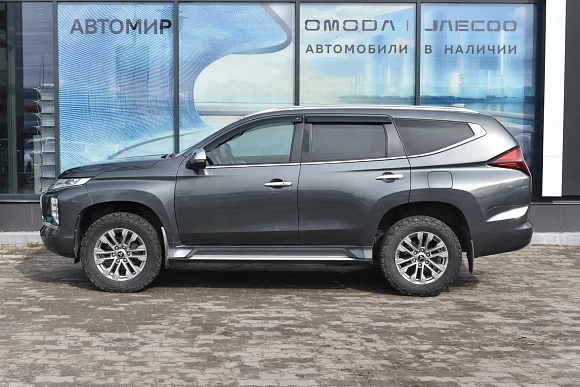 Купить Митсубиси Паджеро Спорт 2021г.