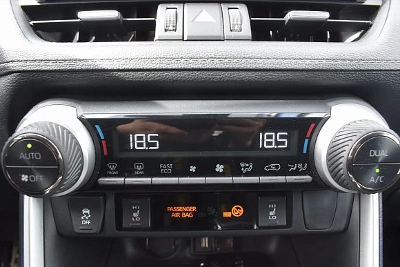 Купить Тойота Новый RAV4 2021г.
