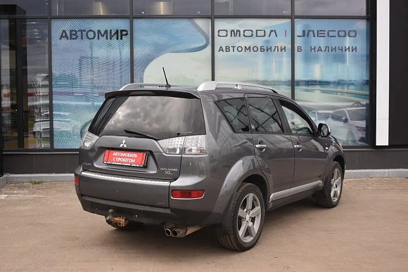Купить Митсубиси Оутлендер 2007г.