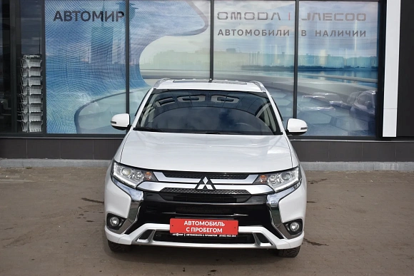 Купить Митсубиси Оутлендер 2022г.