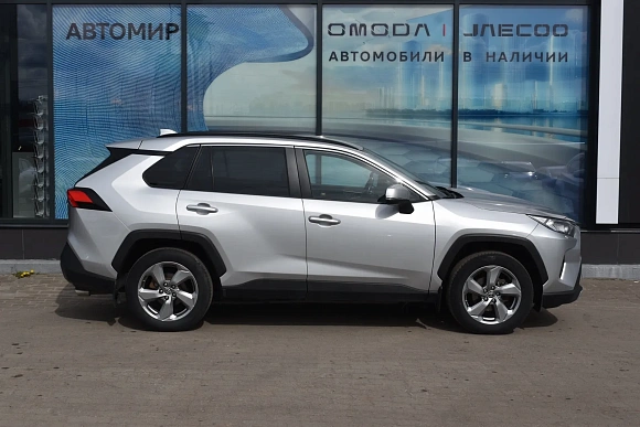 Купить Тойота Новый RAV4 2021г.