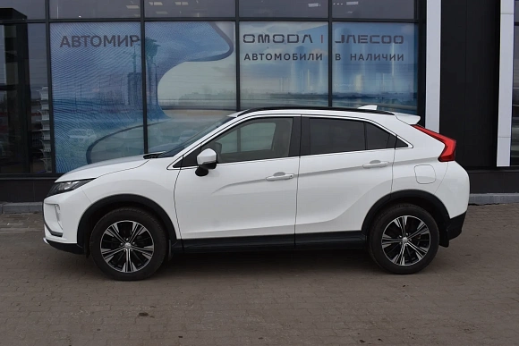 Купить Митсубиси Еклипсе Кросс 2018г.