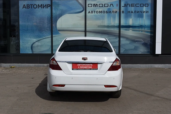 Купить Джили Емгранд ЕК7 2014г.