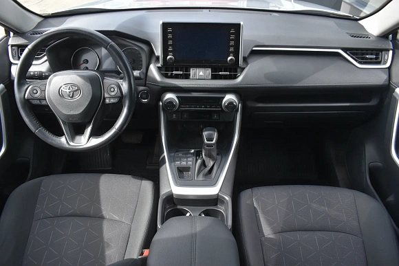 Купить Тойота Новый RAV4 2021г.