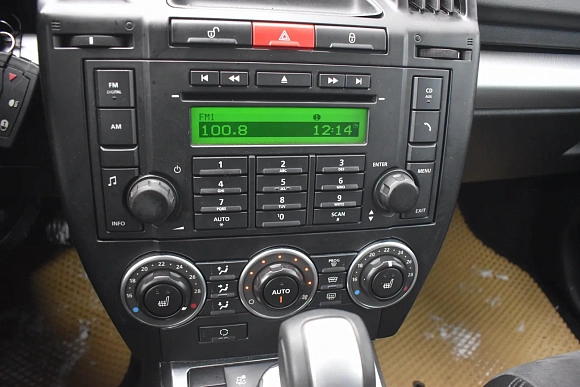 Купить Ленд Ровер  Фрилендер 2010г.