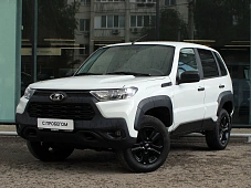 Lada Niva Travel