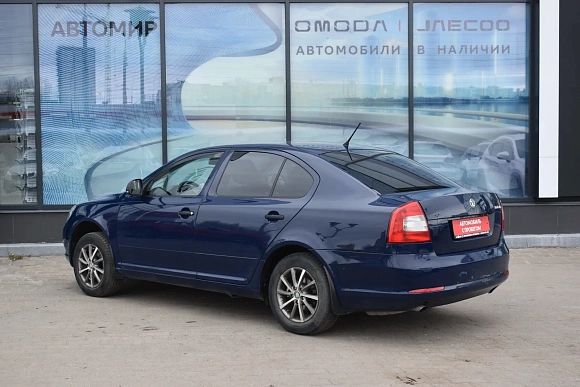 Купить Шкода Октавиа 2011г.