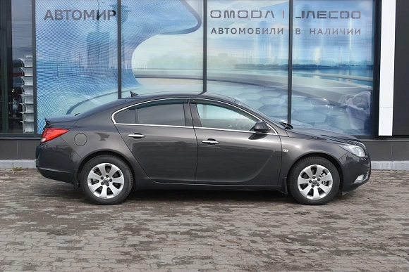 Купить Опель Инсигниа 2013г.