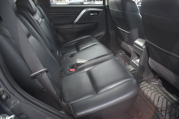 Купить Митсубиси Паджеро Спорт 2021г.