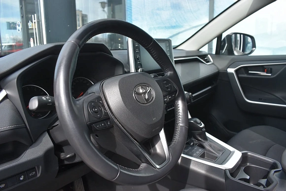 Купить Тойота Новый RAV4 2021г.