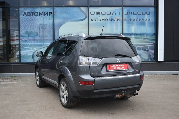 Купить Митсубиси Оутлендер 2007г.