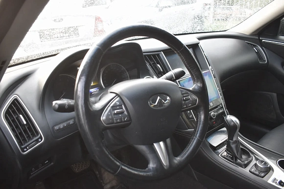 Купить Инфинити Infiniti Q50 2015г.