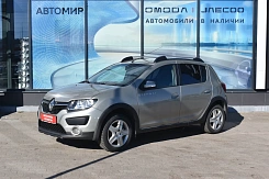 Купить Рено Сандеро 2015г.